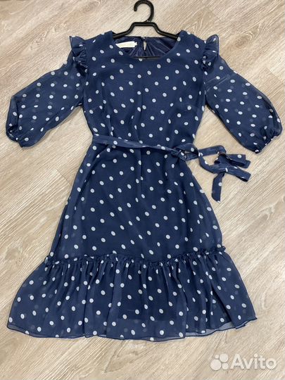 Платье 42