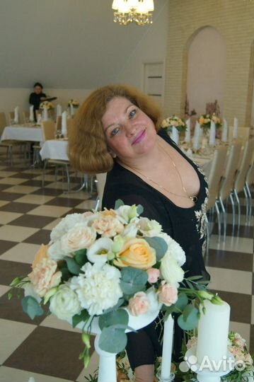 Ведущая (тамада) на свадьбу юбилей