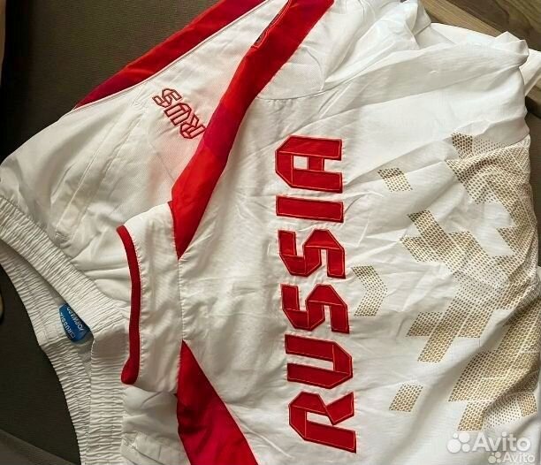 Forward. Женский парадный костюм 44 (xs) р