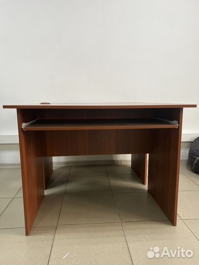 Компьютерный стол бу