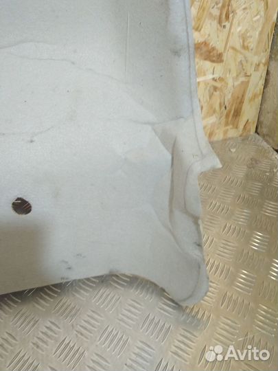 Обшивка потолка Renault Sandero 2009 2014