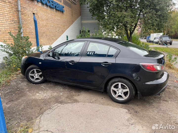 Mazda 3 1.6 AT, 2011, 138 139 км