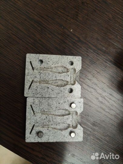 Форма для литья силиконовых приманок