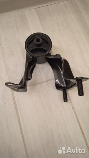 Опора двс и кпп Лифан Солано