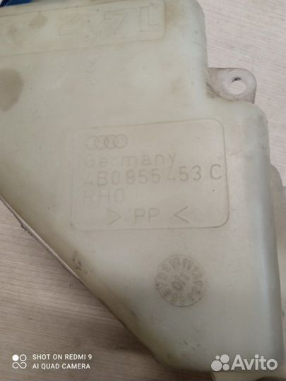 Бачок омывателя лобового стекла Audi A6 C5 AKE