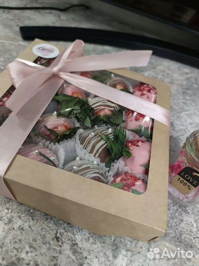 Клубника в бельгийском шоколаде