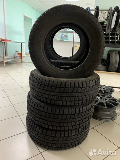 Toyo 310 205/65 R15 65C