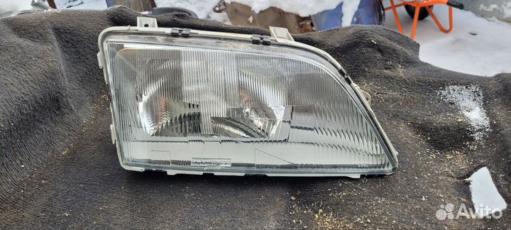 Фара правая opel omega A