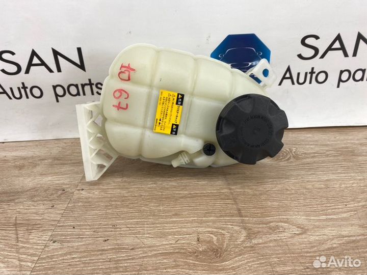 Расширительный бачок Bmw 3 F30 N47D20 2013