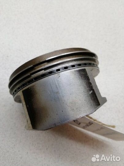 Поршень левый Toyota Harrier MCU10W 1mzfe