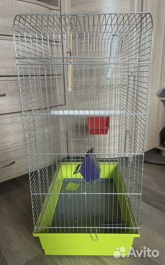 Клетка для крупного попугая