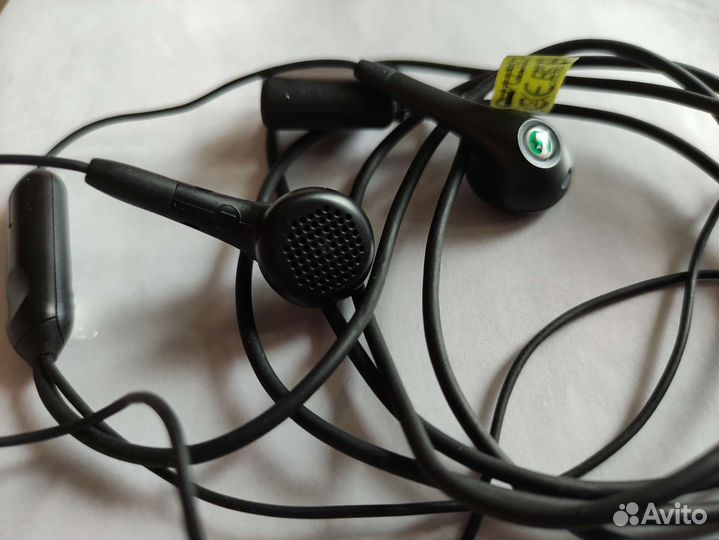 Гарнитура Sony Ericsson HPM-62