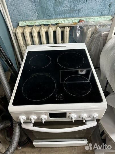 Плита электрическая hansa