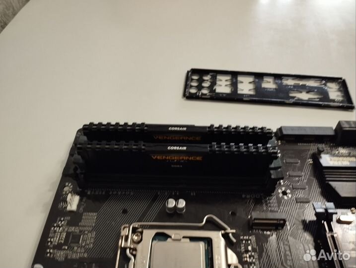 Материнская плата с процессором i7 6700к и озу