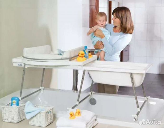 Пеленальный столик с ванночкой
