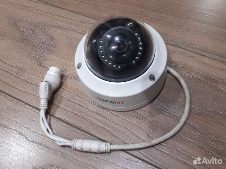 Видеокамеры, видеорегистраторы, блоки питания