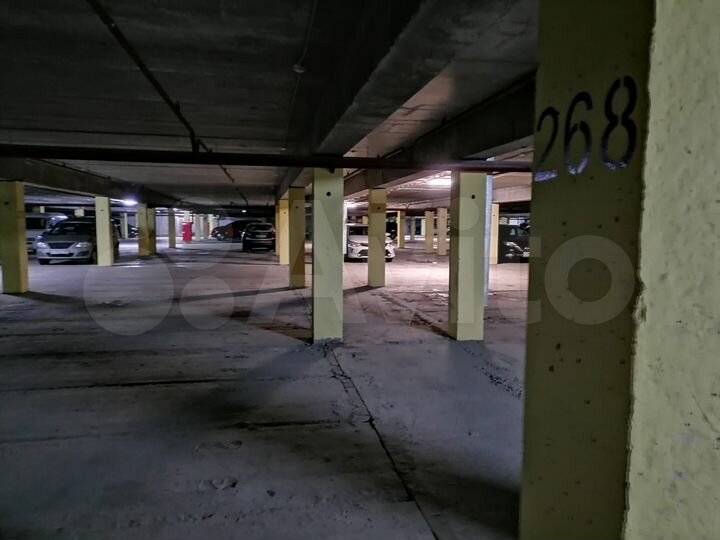 Машиноместо, 15 м²