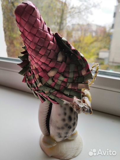 Сувенир из ракушек с моря