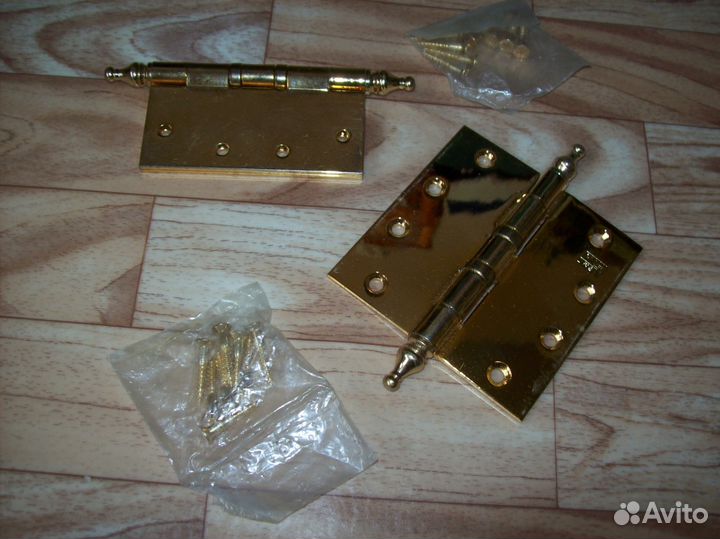 Комплект дверных ручек, петли золото