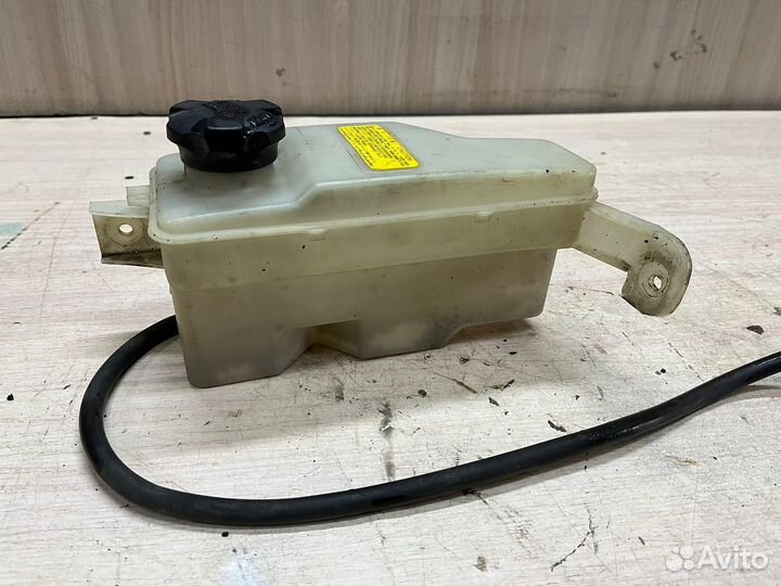 Расширительный бачок Hyundai Santa Fe 1