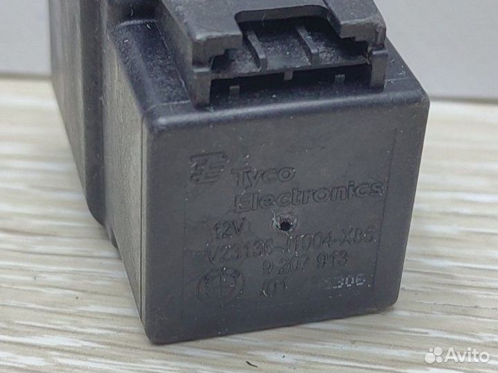 Реле включения вентилятора Bmw 3 F30 N47D20 2013