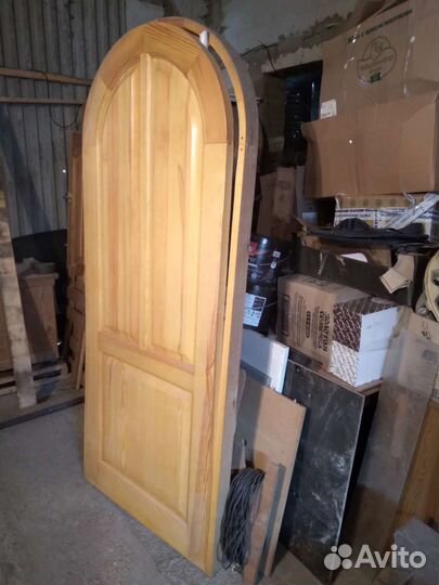 Дверь входная деревянная бу