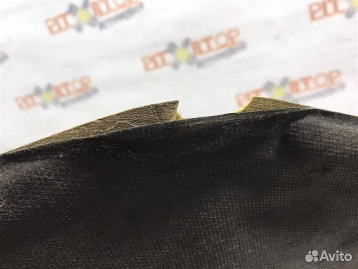 Обшивка капота Toyota Vista Ardeo (SV50) 2000-2003