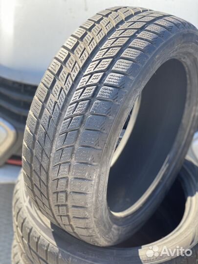 DoubleStar DW09 205/50 R17 93T