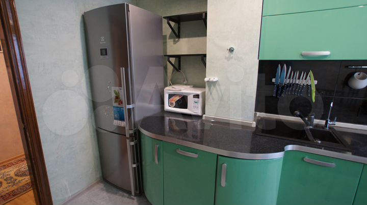 4-к. квартира, 75 м², 8/10 эт.