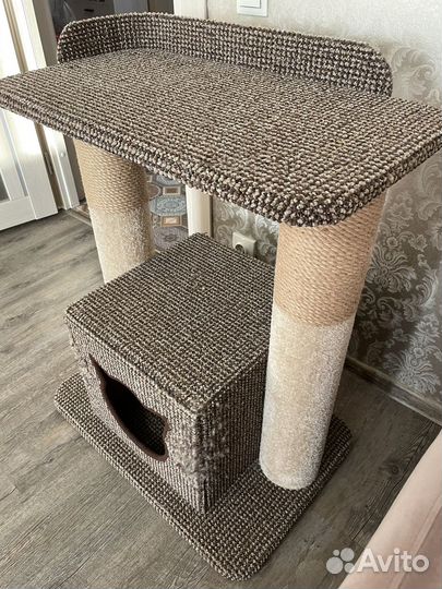 Домик для кошки с когтеточкой бу