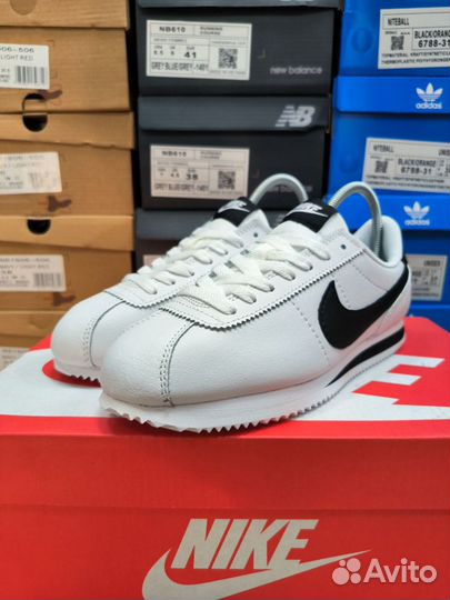 Кроссовки Nike Cortez