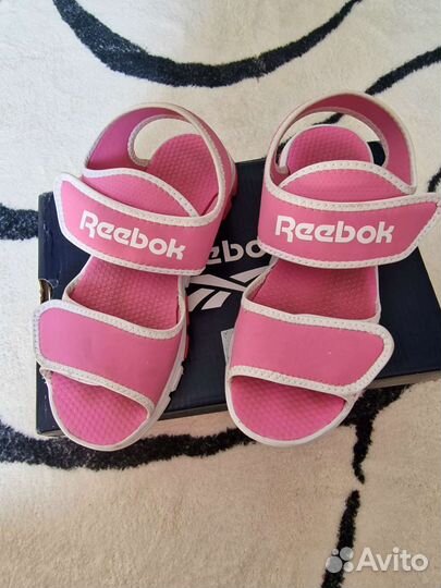 Сандалии reebok 35 размер