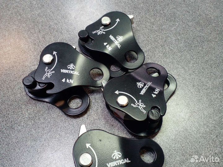 Зажим жля веревки Капля сталь Вертикаль