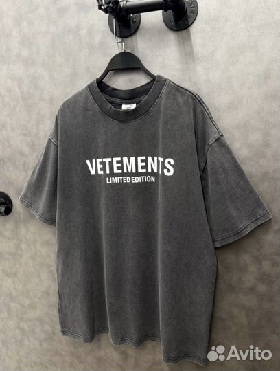 Футболка vetements limited edition