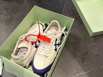 Off-white vulcanized low-top canvas sneakers
