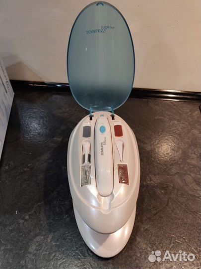 Маникюрный набор с лампой Scarlett Vita Spa