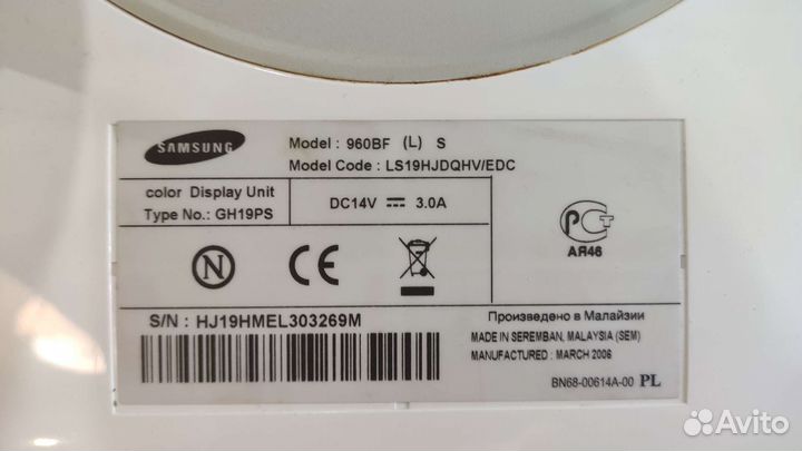 Монитор Samsung syncmaster 960 bf