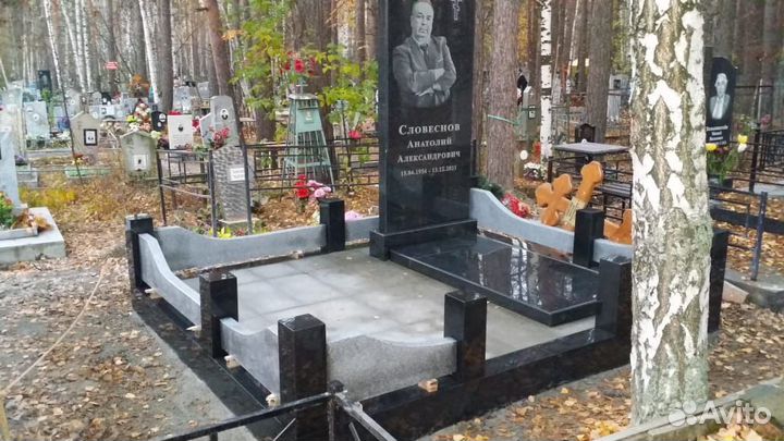 Памятники из гранита