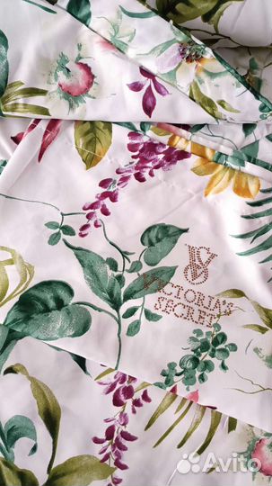 Комплект белья с одеялом Victoria's Secret