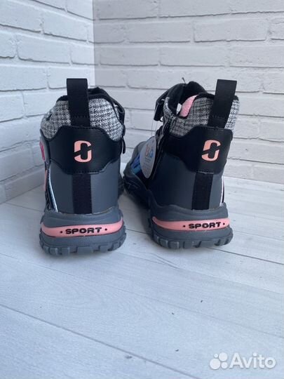 Демисезонные ботинки для девочки 26-31