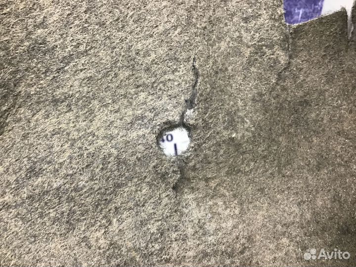 Обшивка крышки багажника Mercedes Benz W210 E-Klas