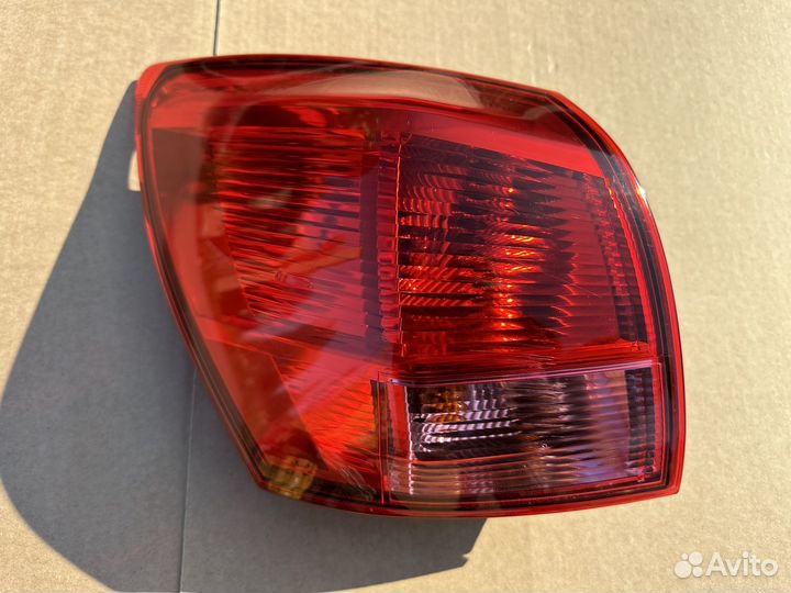 Фонарь задний левый Nissan Qashqai j10