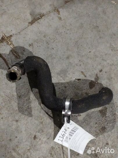 Патрубок системы охлаждения Audi A4 8K chdb