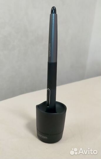 Графический планшет с экраном wacom