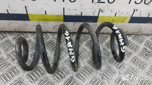 Пружина задняя nissan juke F15 (GMA16LY02)