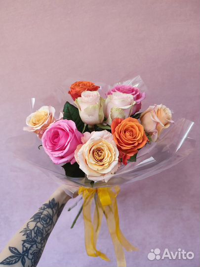 Розы 40 см микс Эквадор 9 шт