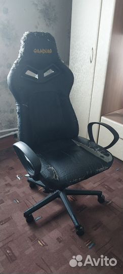 Компьютерное офисное кресло большое