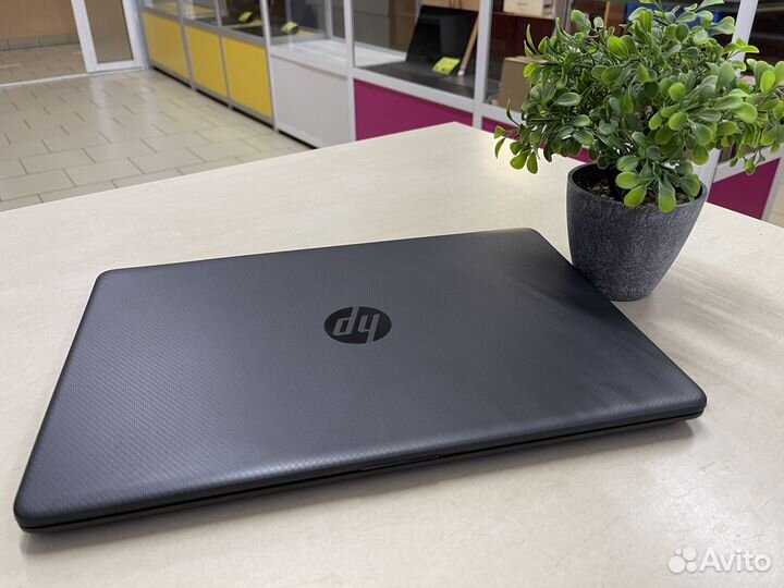 Отличный ноутбук HP/Ryzen/8GB/SSD/Как новый