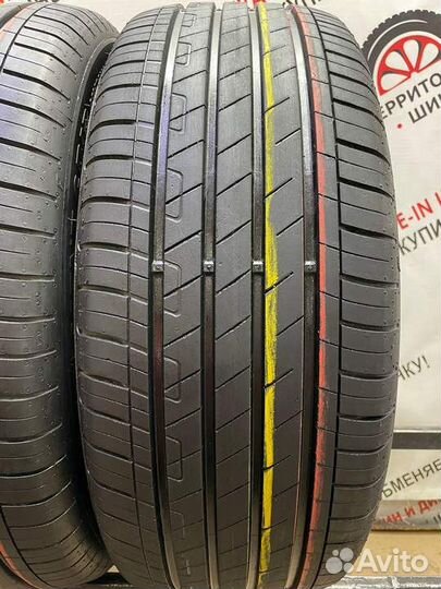 Goodyear EfficientGrip Performance 215/55 R17 94V