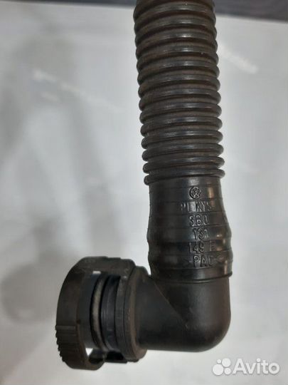 Шланг вакуумный Volkswagen Passat Variant B5 AMX